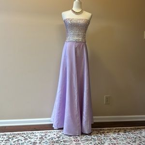 Beautiful light purple two-piece dress!